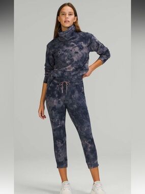 Lululemon Ready To Rulu Jogger Crop 0